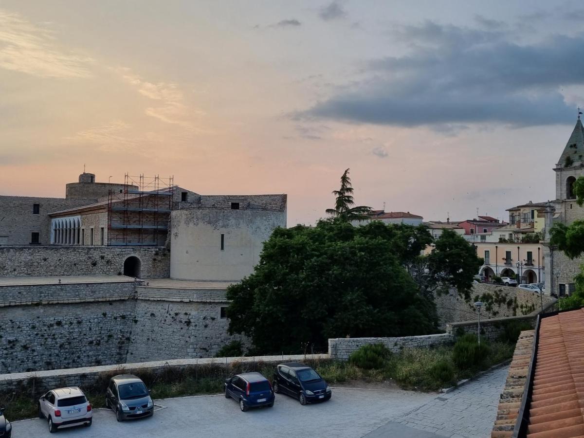 Suite D'Avalos Venosa Bagian luar foto