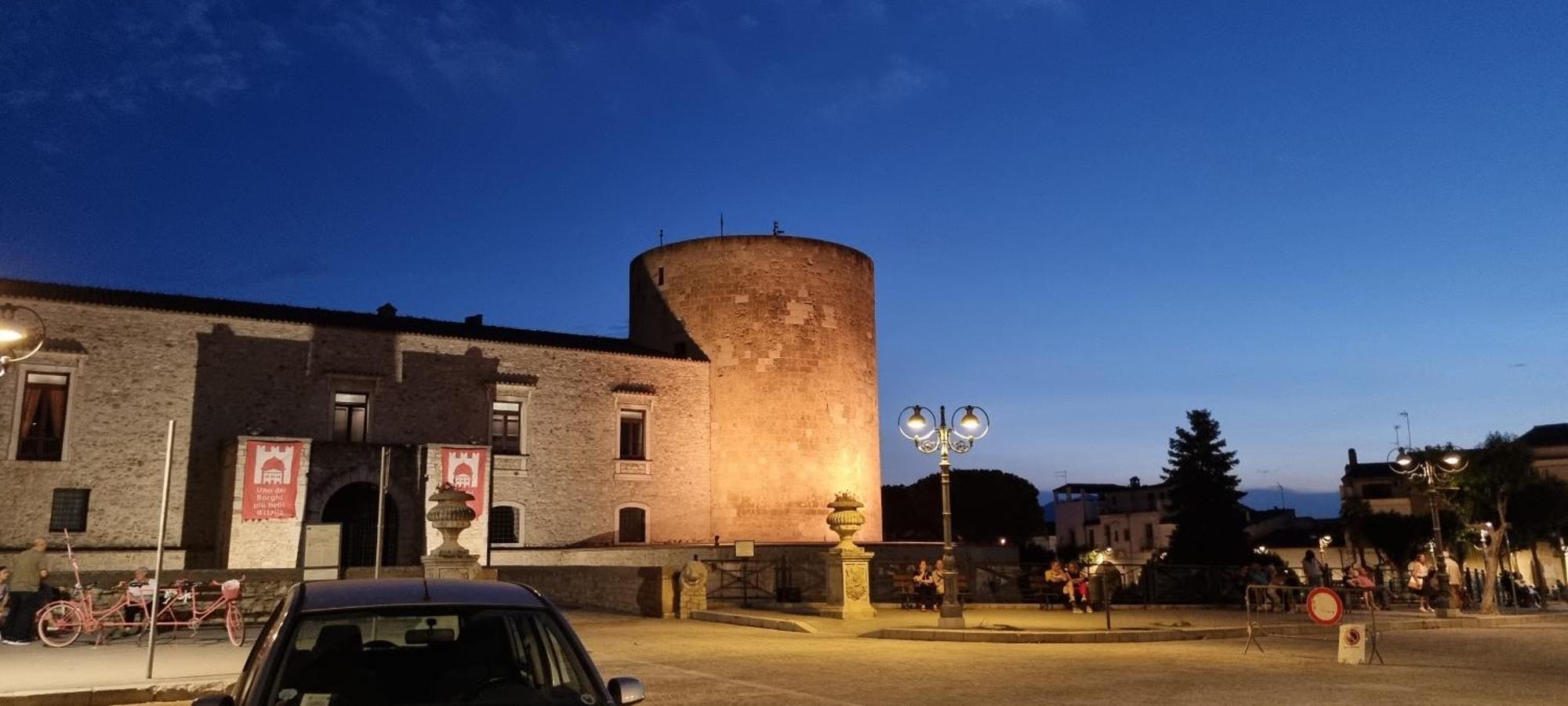 Suite D'Avalos Venosa Bagian luar foto